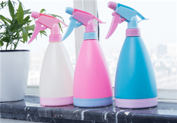 הכלים החיוניים לשתילה עסיסית