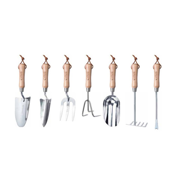 כלי גינה בעבודת יד